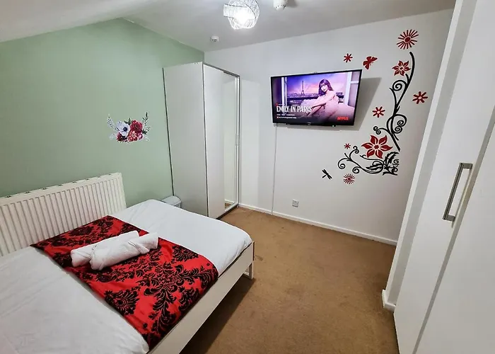 *f1*5gh* Setup For Your Relaxed & Amazing + Free Parking + Free Fast Wifi * Apartment Leeds (West Yorkshire)